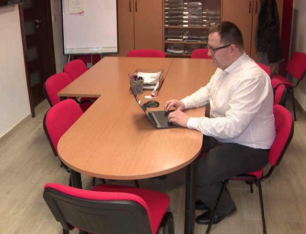 Milliókat lehet spórolni pár száz forinttal – Külföldi kirándulás csak utasbiztosítással