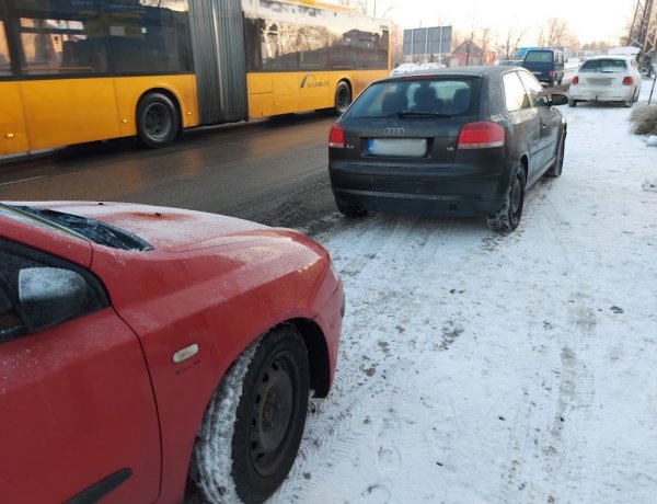 Ráfutásos baleset történt péntek reggel Nyíregyházán