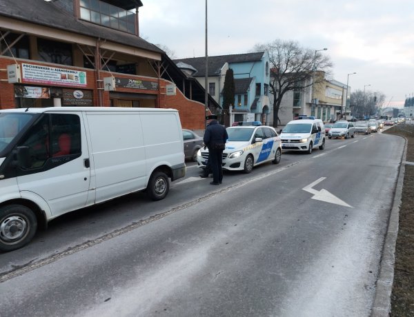 Kedden reggel a Vay Ádám körúton ráfutásos baleset történt