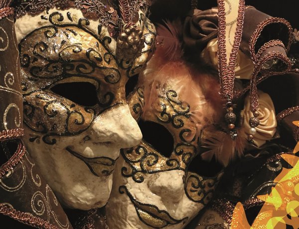 Karnevál - velencei álarc kiállítás a Váci Mihály Kulturális Központban