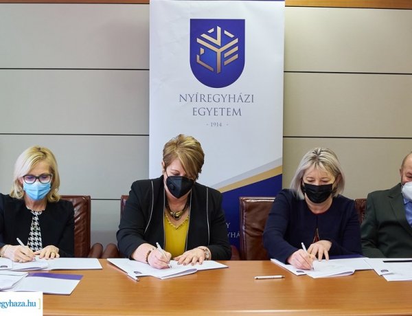 Újabb együttműködési megállapodást kötött a Nyíregyházi Egyetem