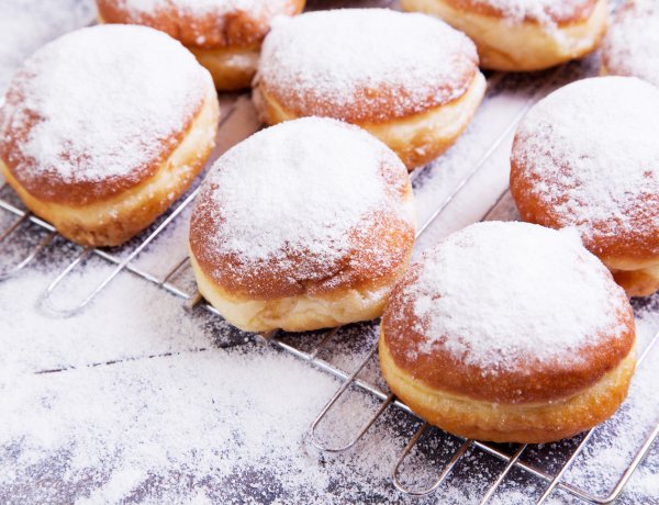 Így készül a tökéletes farsangi fánk!