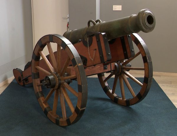 Gábor Áron rézágyúja Nyíregyházán – Február elsején újabb tárlat nyílik a Kállay-házban