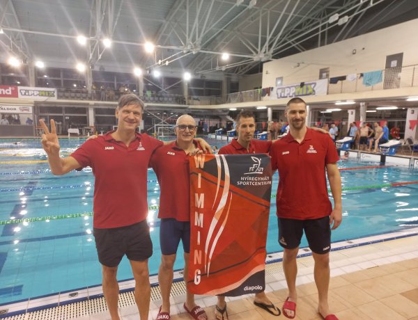 Nyolc érem és egy kupa Szentesről - Jól szerepeltek a szenior úszók 