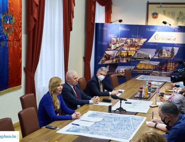 Hírösszefoglaló: elkészül a nagykörút, újabb elismerés az állatparknak és plusz pénzek is érkeznek