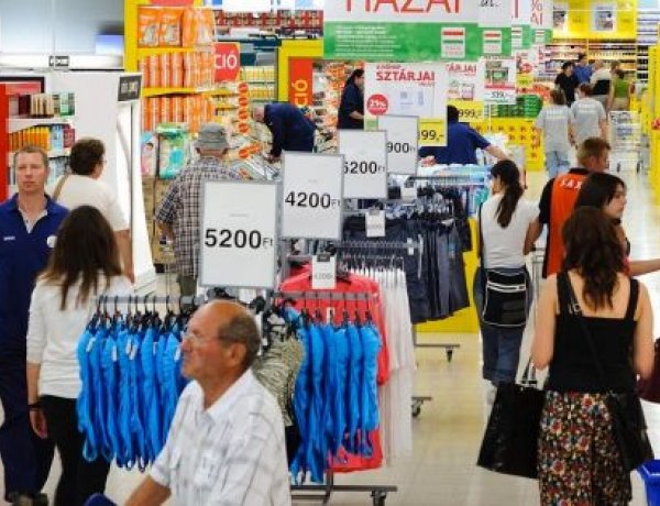 Hétfőtől a Tescóban is lehet SZÉP-kártyával fizetni