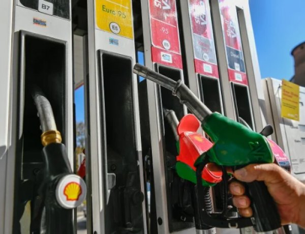 ITM: további három hónappal meghosszabbítja a benzinárstopot a kormány