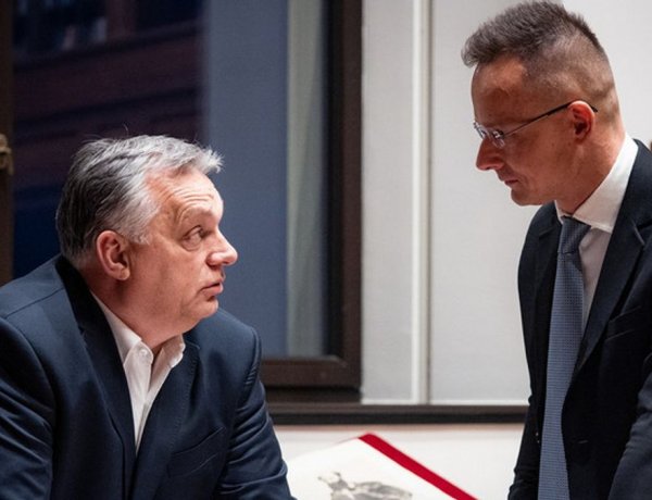 A keleti országrészbe vezényelt katonáknál tart határszemlét Orbán Viktor