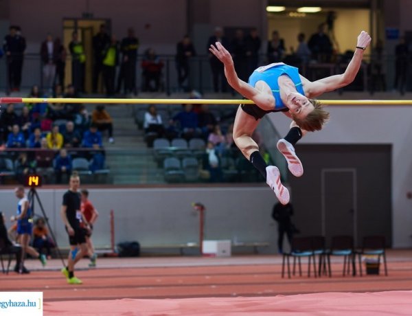 Ilyen közönség előtt nem veszíthettem - Öt érmet szereztek a nyíregyházi atléták a bajnokságon