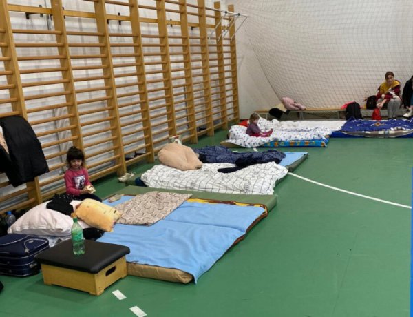 Folyamatosan érkeznek a háború elől menekülő emberek a Debrecen-Nyíregyházi Egyházmegye plébániáira