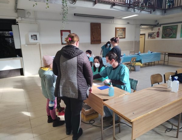 24 órás szolgálatban segítik a menekültek fogadását a kórházi dolgozók