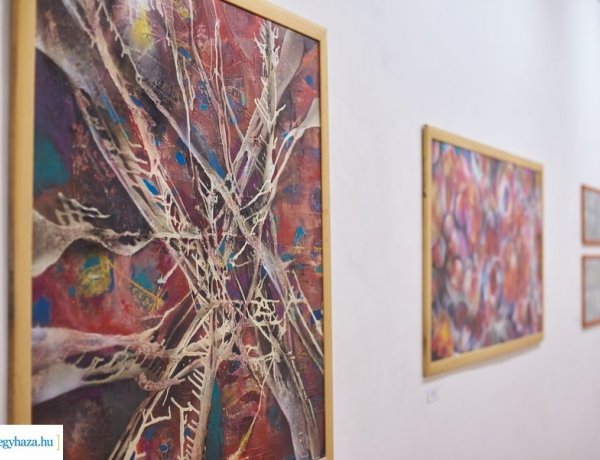 Tavaszi Tárlat – A Városi Galériában nyílt a nyíregyházi képzőművészek hagyományos márciusi kiállítása