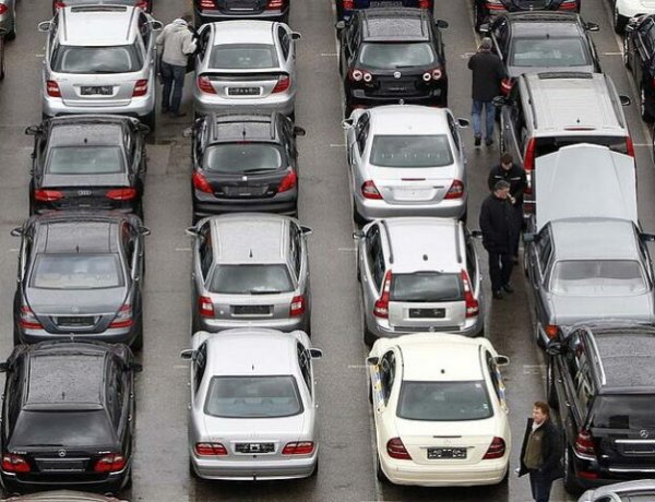 Egyre nő az autók átlagéletkora Magyarországon