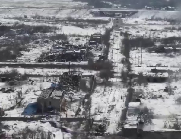 A határra érkezett Orbán Viktor miniszterelnök, aki Debrecenből irányítja a védekezést