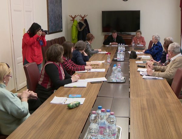 Idősügyi Tanács – Többek között elfogadták az éves munkatervet is