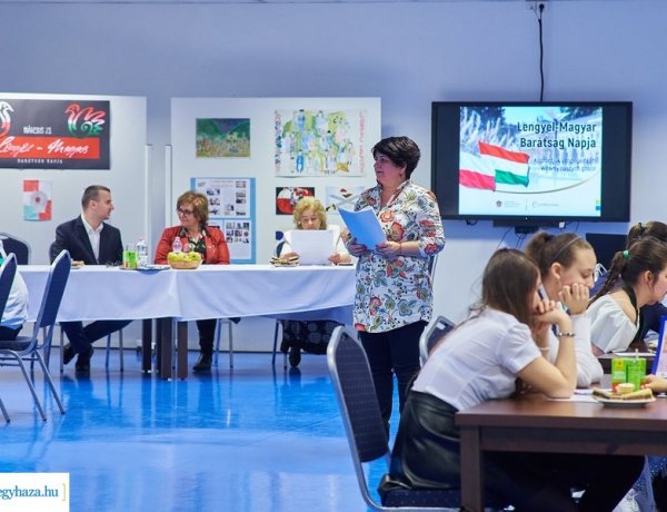 Lengyel-magyar két jó barát – Csapatversenyt szervezett a Bem József Általános Iskola