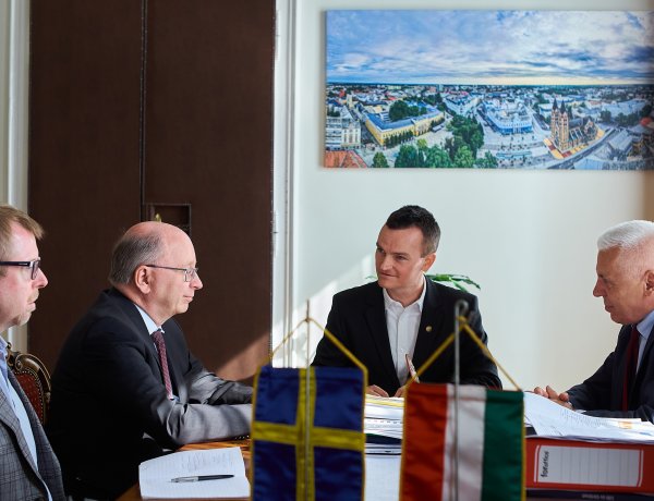 Nyíregyházára látogatott Svédország magyarországi nagykövete és a nagykövetség gazdaságpolitikai és kereskedelmi munkatársa