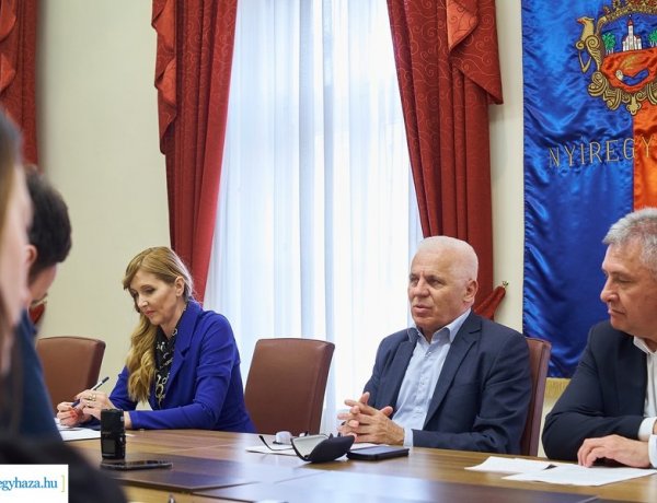 Intermodális Csomópont – Megkezdődik a tervezése a 4-es számú főút Debrecen-Nyíregyháza közötti szakasz 2x2 sávosításának