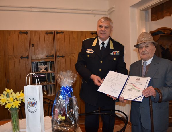 100. születésnap: Szabolcs-Szatmár-Bereg Megye rendőrfőkapitánya személyesen köszöntötte a megyei szerv legidősebb nyugdíjasát