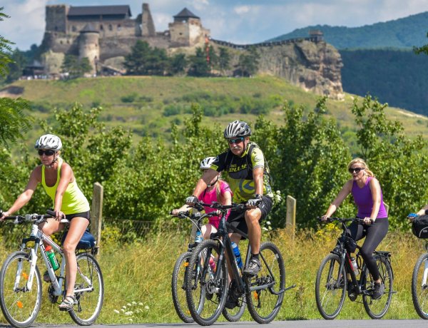 Kerékpáros túrák a megyében, és azon túl 