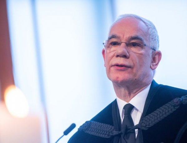 Balog Zoltán: A szenvedés közelebb visz Istenhez