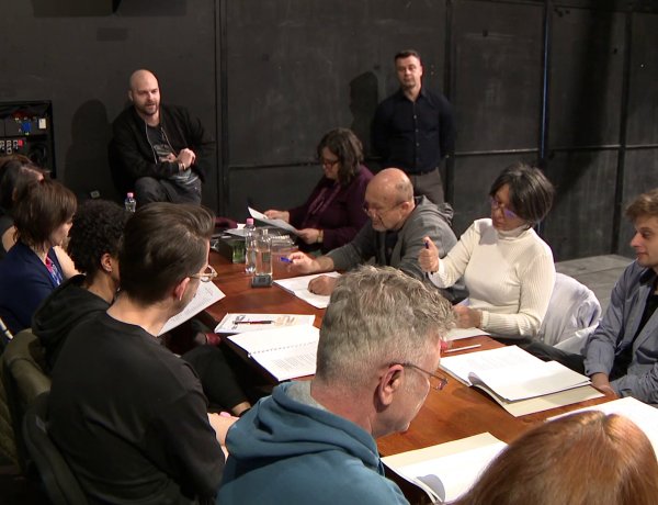 Jó estét nyár, jó estét szerelem! – A zenés színmű a Krúdy Kamara után a Rózsakert Szabadtéri Színpadon lesz látható