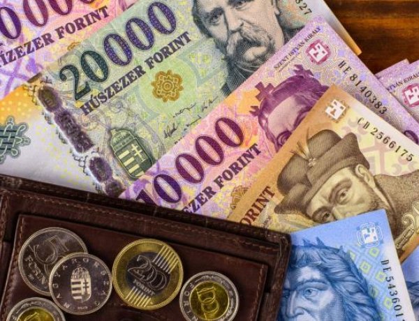 KSH: 546 ezer forint volt a februári bruttó átlagkereset