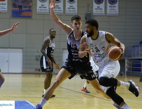 Már biztos A csoportosként utaznak a kosarasok Paksra