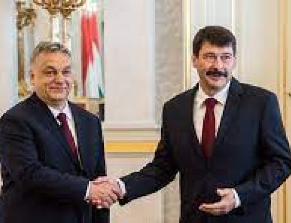 Áder János köztársasági elnök felkérte Orbán Viktort kormányalakításra