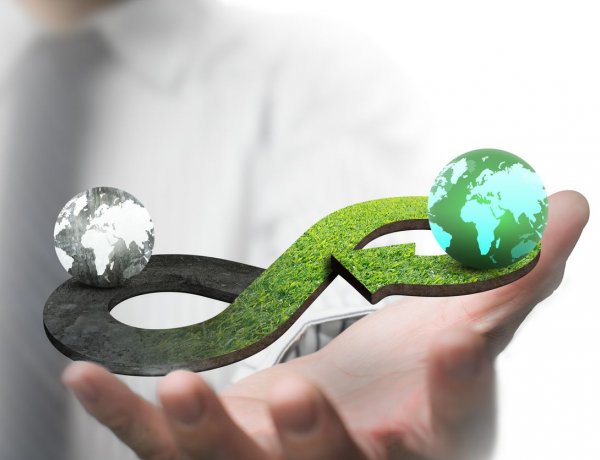 Ingyenes előadásokkal várja az érdeklődőket a hazai műanyagipar a Hungexpo-n!