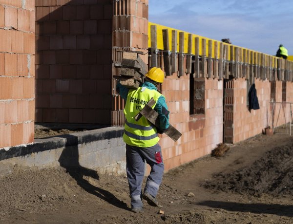 Elemzők: Továbbra is erős a lakásépítési kedv