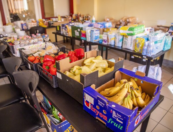 Minden harmadik magyar odaállt a menekültek mellé és segítette őket