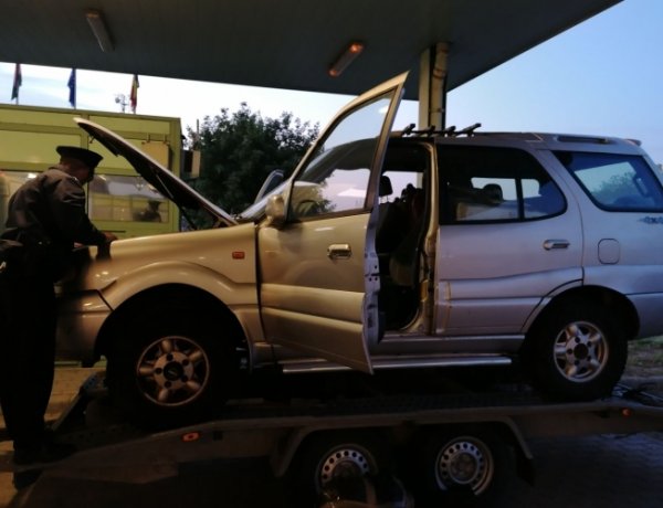 Körözött autó a csengersimai határátkelőhelyen 