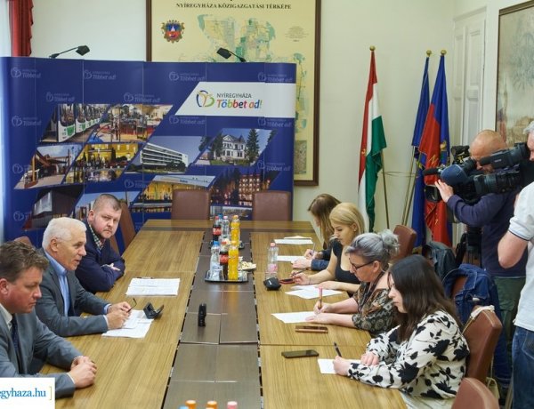 ​​​​​​​Számos önkormányzati épület és intézmény energetikai korszerűsítése valósult meg 2021-ben Nyíregyházán