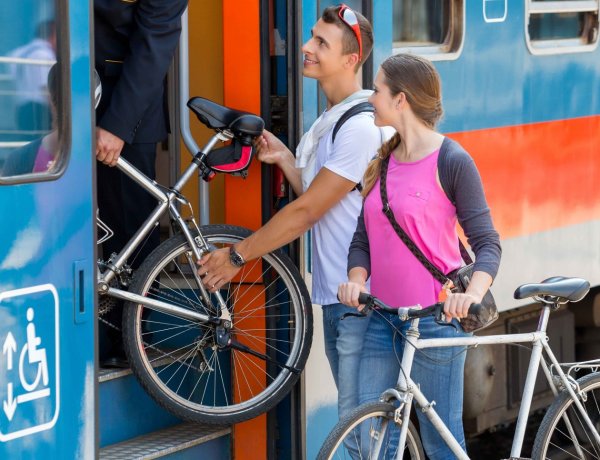 Mit tudnak azok, akik bringával és vonattal ingáznak?