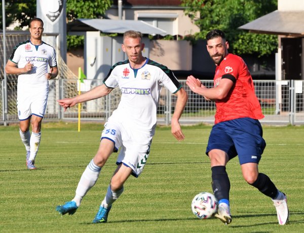 Vereség a szezonzárón - Kikapott a Szpari