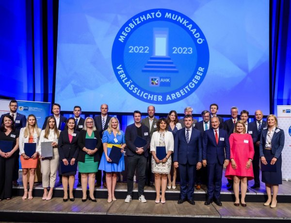 Megbízható munkaadó elismerést kapott a hazai Continental Csoport a Német-Magyar Ipari és Kereskedelmi Kamarától