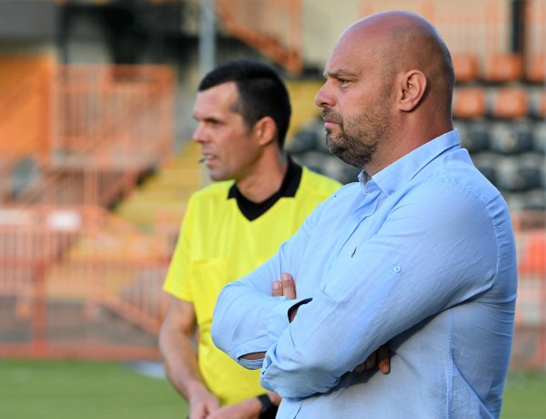 Kellenek rutinos és sikerre vágyó fiatal játékosok is 