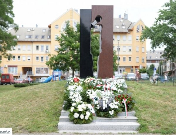 A Holokauszt áldozataira emlékeznek Nyíregyházán 