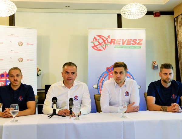 Szeretné közelebb hozni a klub a Spartacust a szurkolókhoz - Két játékossal hosszabbított a Szpari