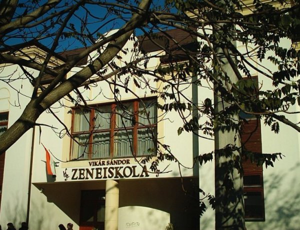 Felvételi meghallgatást szervez a Vikár Sándor Zeneiskola, várják az új diákokat