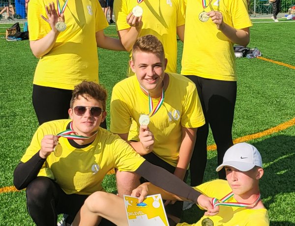 A Nyíregyházi Krúdy Gyula Gimnázium frizbi csapata országos bajnoki címet szerzett a diákolimpia döntőjében