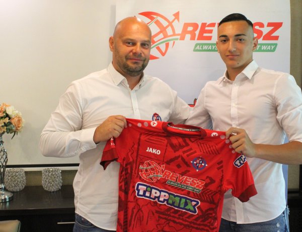 Fiatal, saját nevelésű  tehetséggel kötött szerződést a Nyíregyháza Spartacus