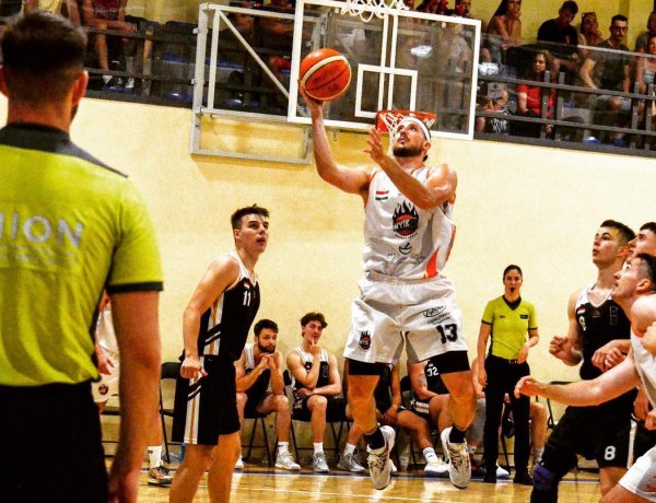 Győzött a NYÍKSE, feljutott a Budafok 