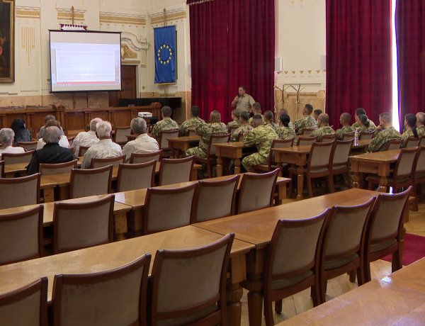 Adatbázis a katonahősökről – A Magyar Honvédség 175. évfordulójára készül el a honlap