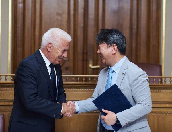 Aláírták a szerződést – Kezdődhet az ország idei legnagyobb beruházása Nyíregyházán!