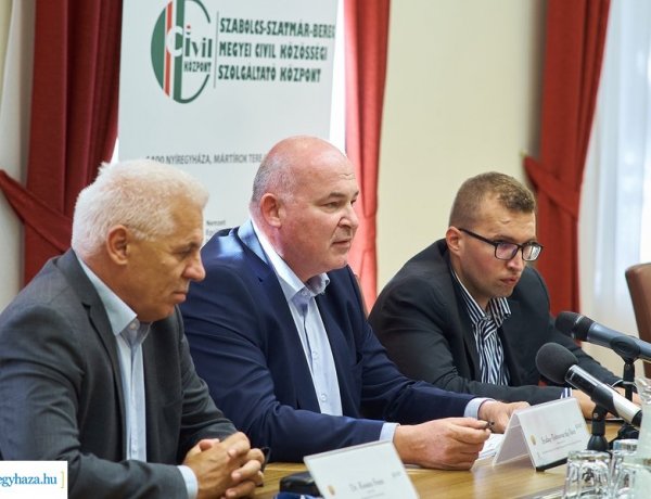 Milliárdokra pályázhatnak a civilek – Működésüket segítik az elnyert NEA források