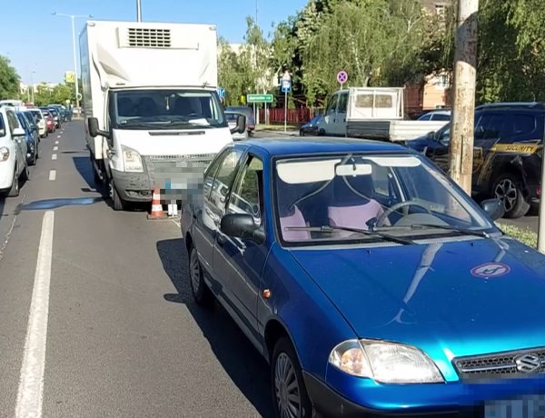 Ráfutásos baleset történt az Erdő soron, a belső forgalmi sávban