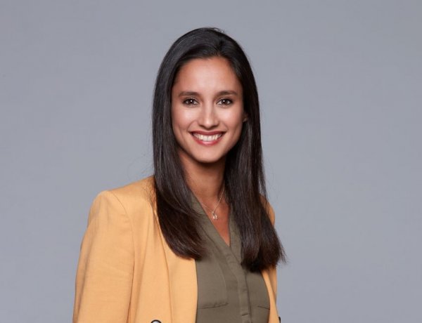 Múviláv Trokán Nórával a Rózsakertben 