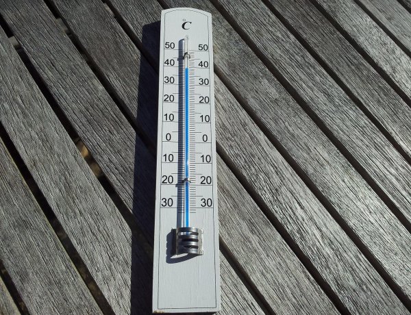 Hőségriadó – A pokoli meleggel együtt járó veszélyekre és a védekezésre figyelmeztet a háziorvos